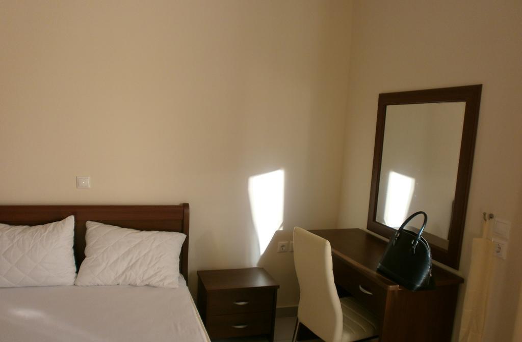 Artemis - Marina Apartments Evia Kamer foto