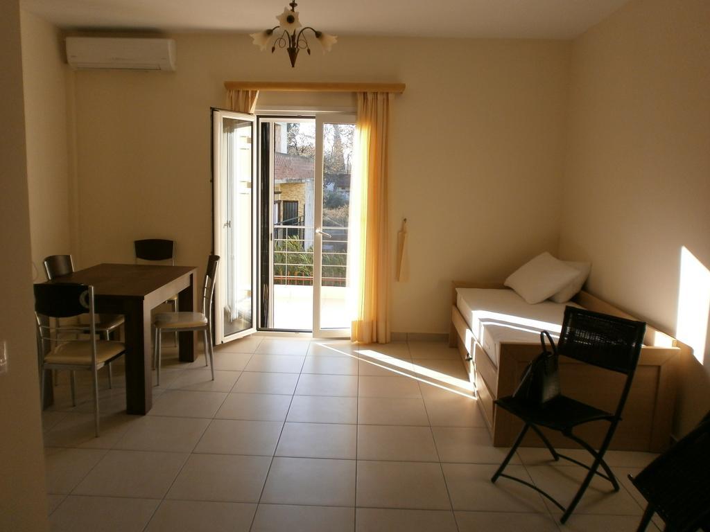 Artemis - Marina Apartments Evia Kamer foto